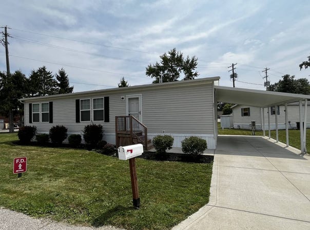 23 Ash Drive, Olmsted Township, OH 44138