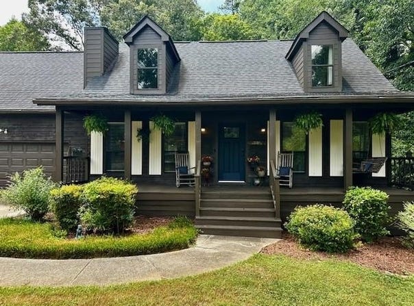 1066 Sea Oats Way SW, Lilburn, GA 30047