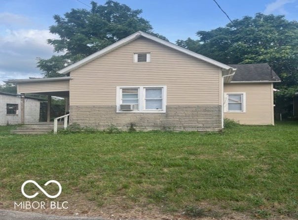1157 W Kilgore Avenue, Muncie, IN 47305