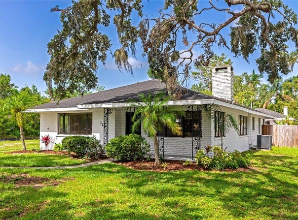 326 25TH STREET W, BRADENTON, FL 34205