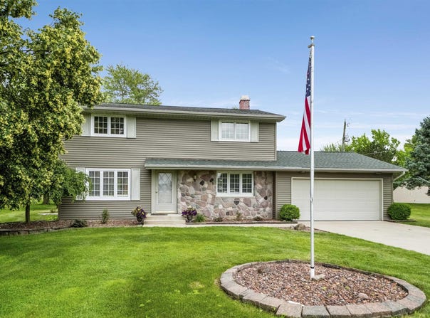 1545 Werling Road, New Haven, IN 46774-1876