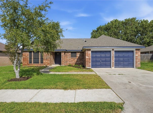 2087 Sabal Drive, Ingleside, TX 78362