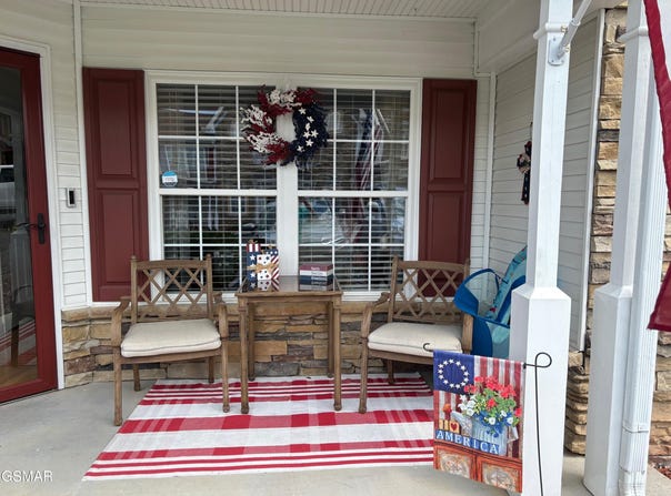 523 Orchard Valley Way, Sevierville, TN 37862