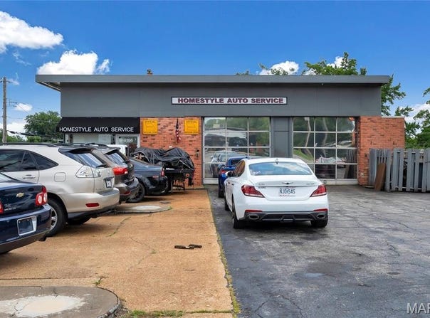 3166 Ashby Road, St Ann, MO 63074