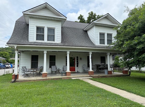 702 Kentucky Avenue, Frankfort, KY 40601