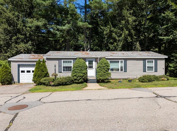 8 Lilac Lane, Belmont, NH 03220