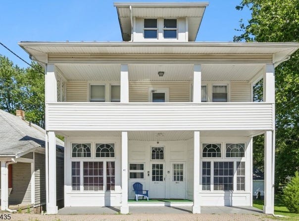 41 Washington Ave, Oxford Twp., NJ 07863-3040
