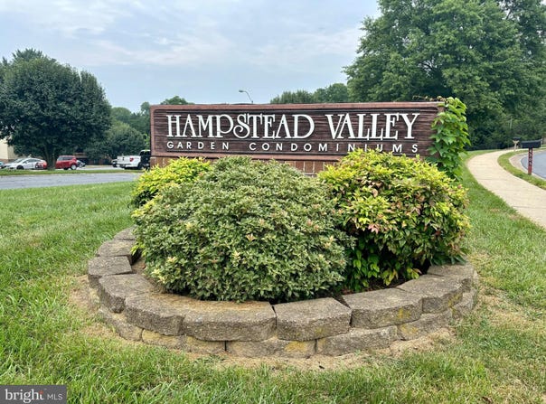 1000 SCARLET OAK COURT, HAMPSTEAD, MD 21074