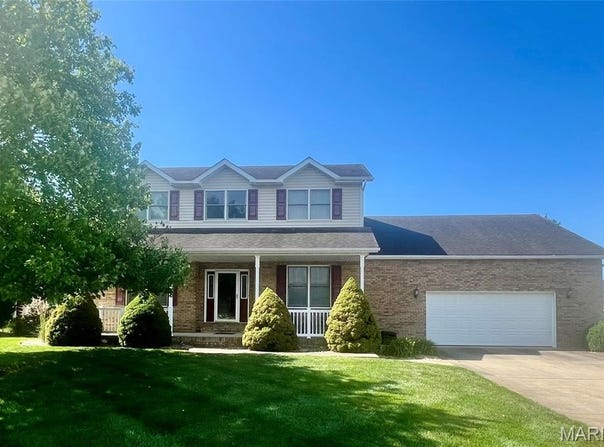 9688 Mallard Drive, Mascoutah, IL 62258