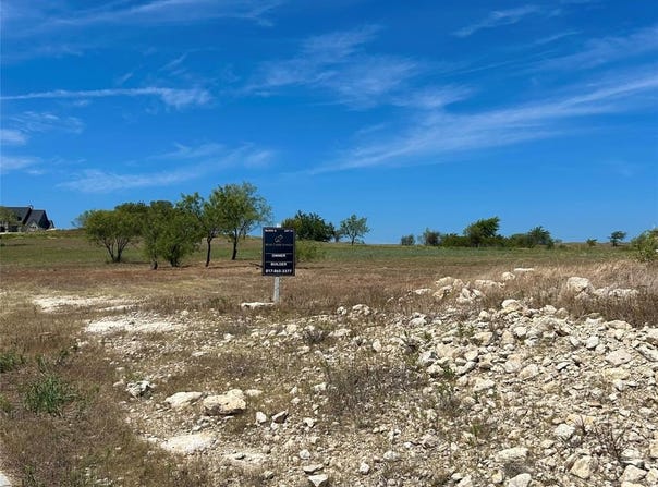 3027 Winding Creek Trail, Aledo, TX 76008