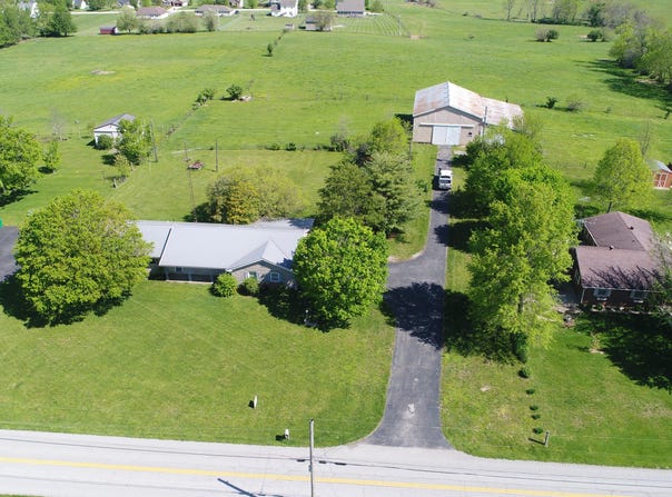 161 Cummins Ferry Road, Salvisa, KY 40372