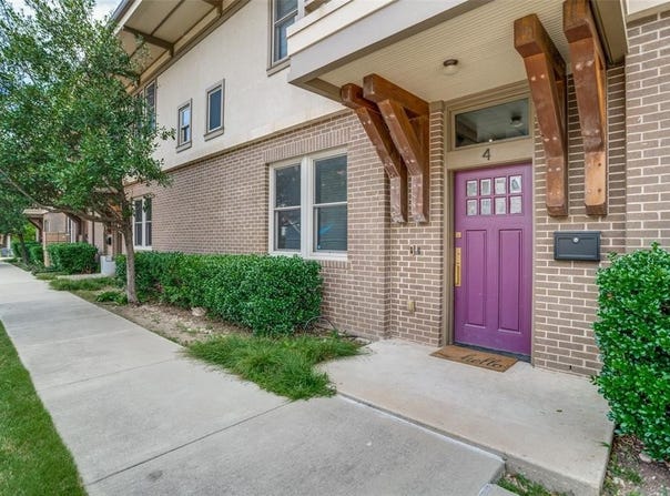 1038 Kings Highway, Dallas, TX 75208