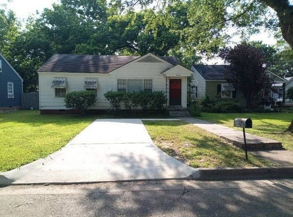 1524 Linden Pl, Clarksdale, MS 38614