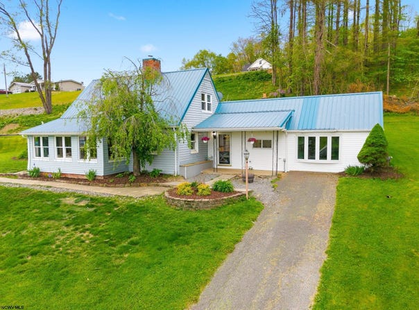 391 U Road, Arthurdale, WV 26520-0420