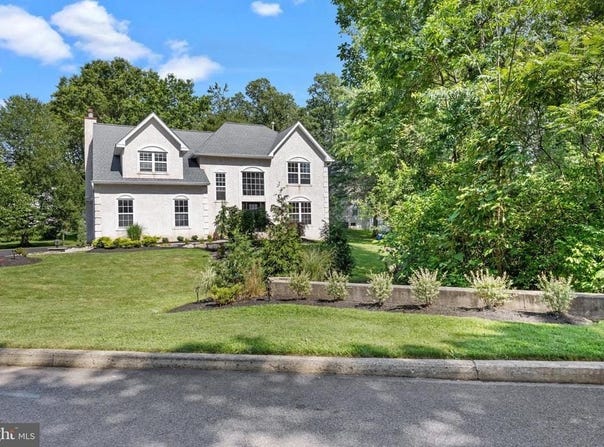 4221 ENDERS WAY, DOYLESTOWN, PA 18902