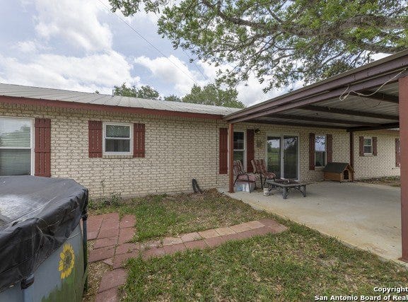 865 Verdi Road, Pleasanton, TX 78064