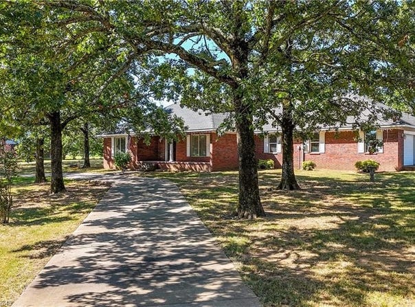 42267 Timber Ridge  RD, Howe, OK 74940