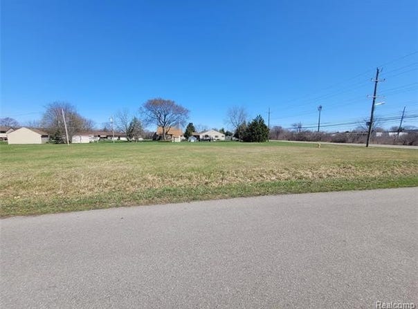 Little Mack, Clinton Twp, MI 48036