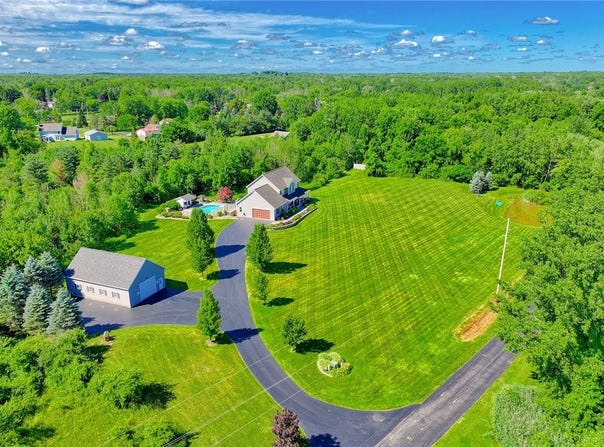 1658 Nature Drive, Ontario, NY 14519