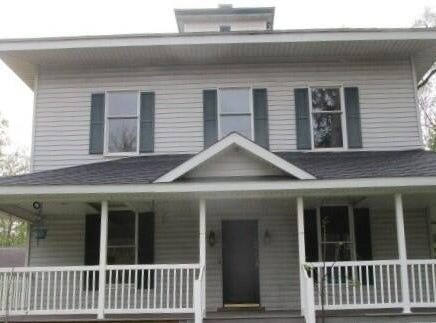 408 W Burr Oak Street, Centreville, MI 49032