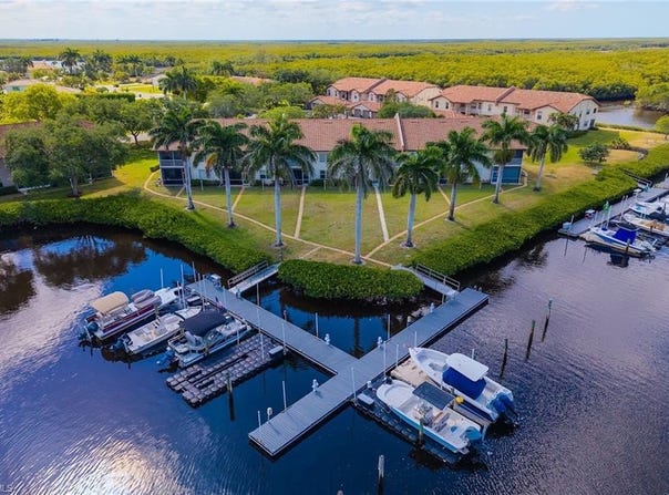 162 Newport, NAPLES, FL 34114