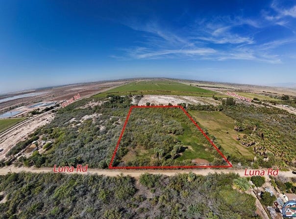 N Luna Rd, Niland, CA 92257