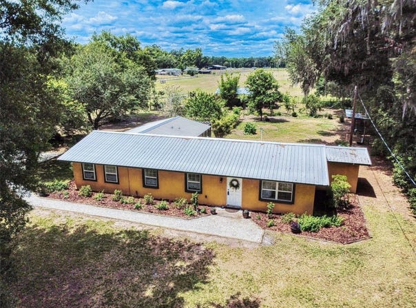 2713 CR 776, WEBSTER, FL 33597