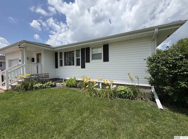 2304 29th Street, Columbus, NE 68601