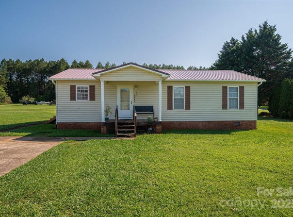 2694 Rock Dam Road, Lincolnton, NC 28092