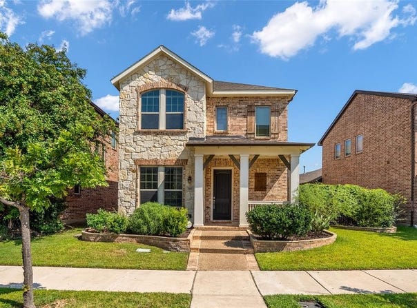1009 Winter Fire Way, Arlington, TX 76005