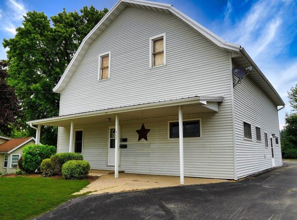 313 N Main St, Viroqua, WI 54665