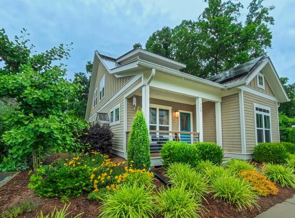 729 Lorentello Circle, Hillsborough, NC 27278