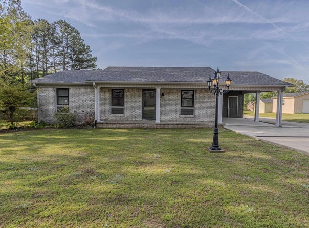 2502 Hatcher Dr, Paragould, AR 72450