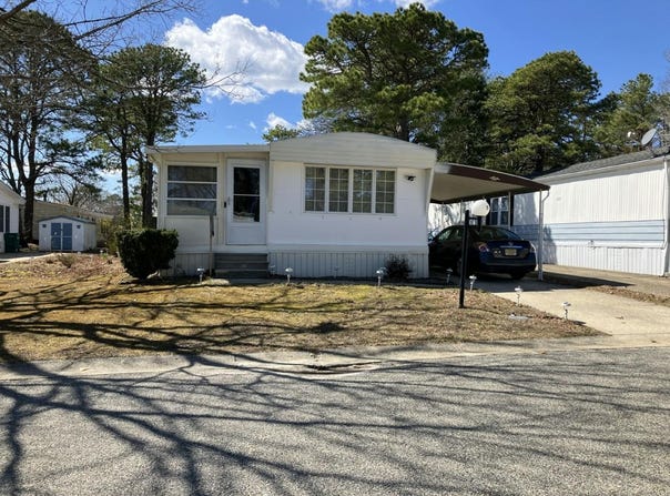19 SUSAN DR., Barnegat, NJ 08005