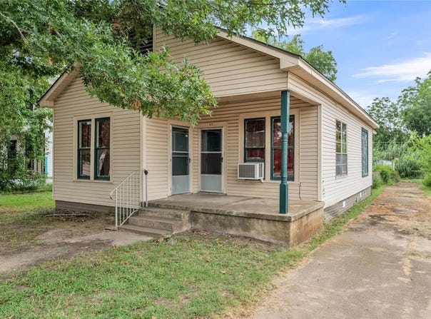 614 Main Street, Teague, TX 75860