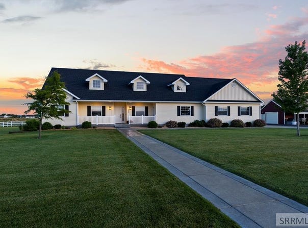 3590 E 960 N, Menan, ID 83434