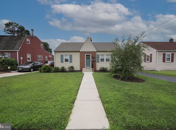 1524 OAK AVENUE, HADDON HEIGHTS, NJ 08035