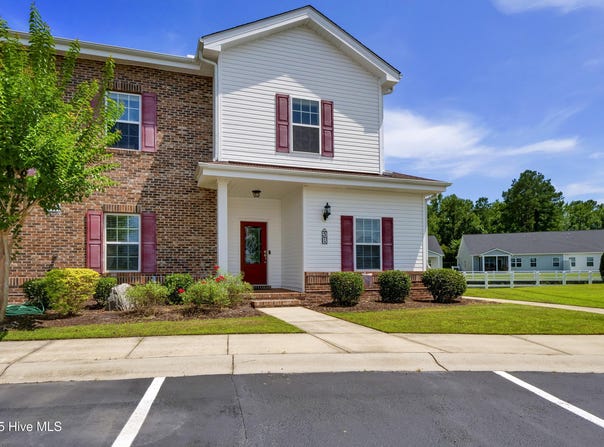 8855 Radcliff Drive NW, Calabash, NC 28467