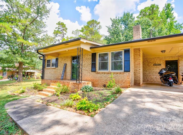 108 Fritz Drive, Grover, NC 28073