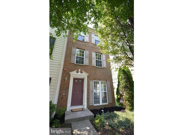 20979 KILLAWOG Terrace, ASHBURN, VA 20147