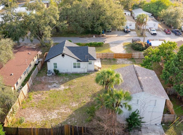 1006 15TH Avenue NW, LARGO, FL 33770