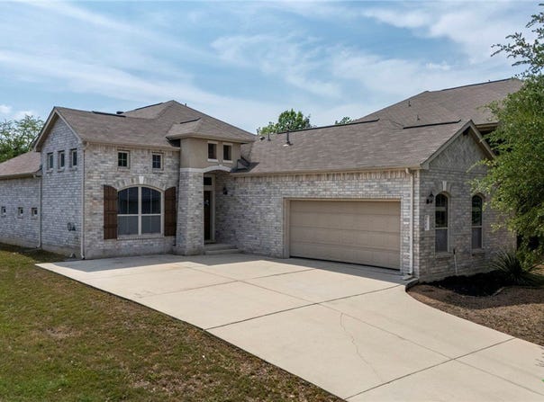 668 Peacock Lane, New Braunfels, TX 78310