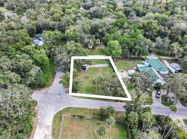 5431 S Boulevard Drive, Homosassa, FL 34448