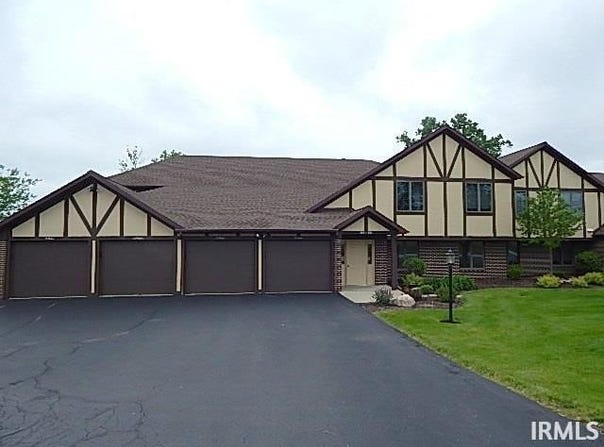 233 W Madison Avenue, Bluffton, IN 46714
