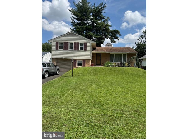 634 GREEN BRIAR ROAD, ELKINS PARK, PA 19027
