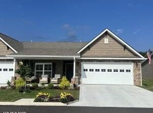 540 Henderson Rd, Pigeon Forge, TN 37863