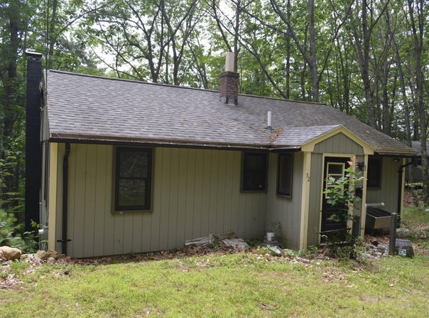 52 Hooper Shores Road, York, ME 03909