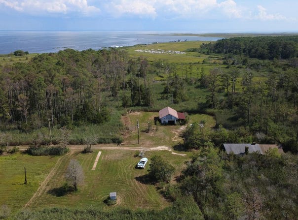 3012 WILLIAM MADDOX ROAD, CRISFIELD, MD 21817