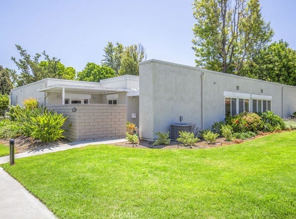 2372 Via Mariposa W, Laguna Woods, CA 92637