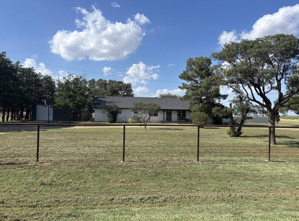 14023 E Fm 40, Lorenzo, TX 79343